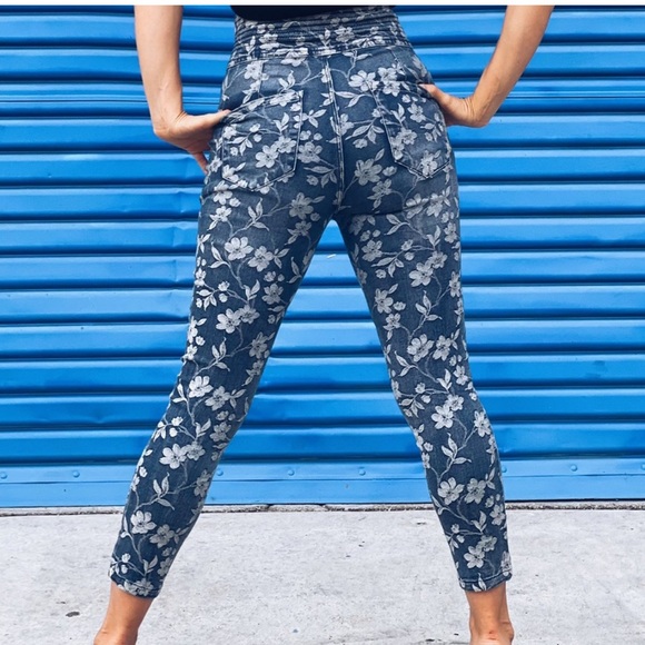 Guess Capri jeans - Picture 3 of 3